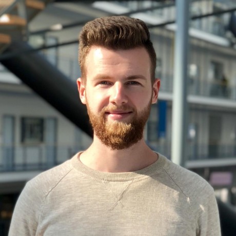 Photo of the wonderful Florian Fittschen (@ffittschen) - iOS Engineer @Sixt | M.Sc. graduate @ Technical University of Munich.